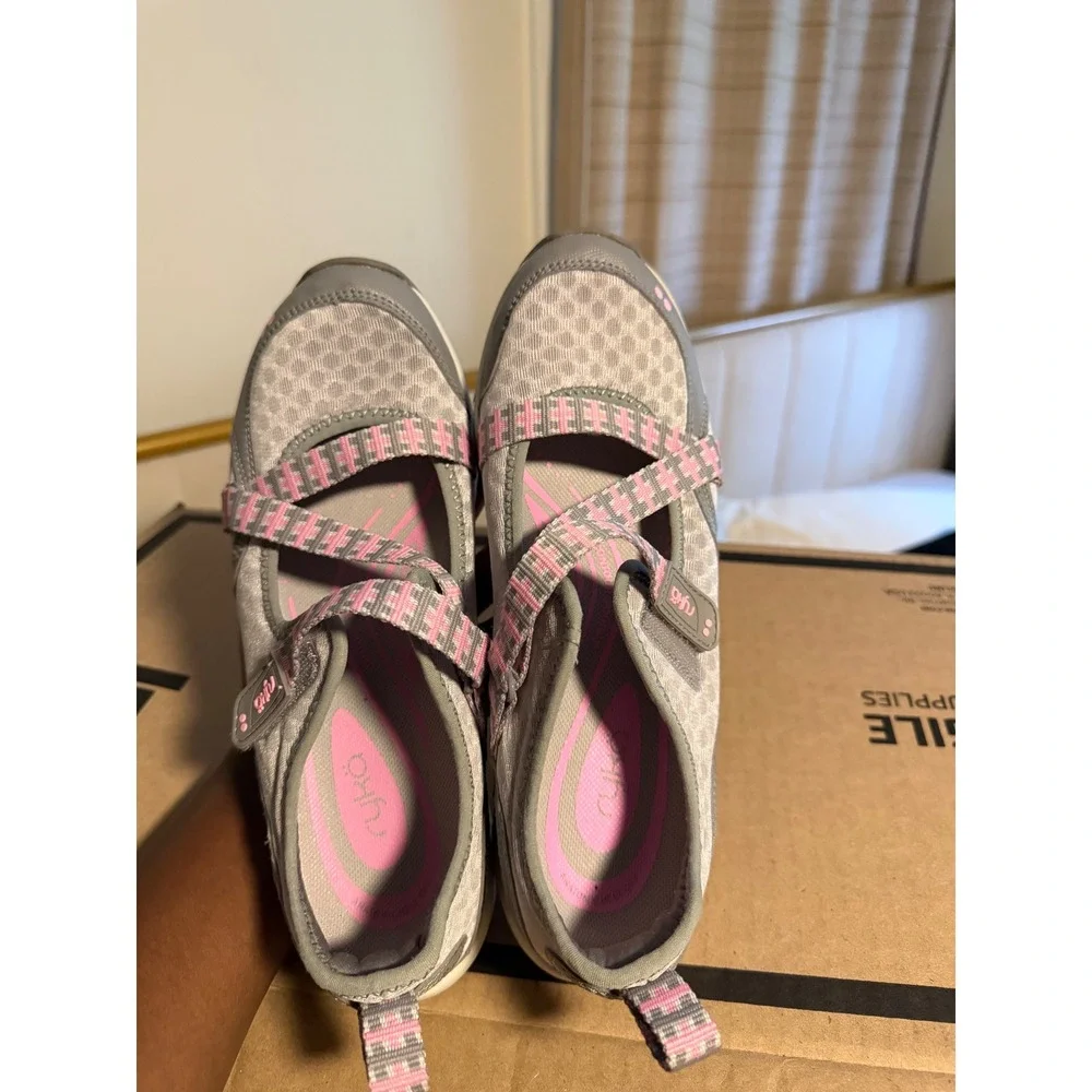 Ryka Kailee Womens Grey Pink Mary Jane Walking Shoes Athletic Sneakers 8M